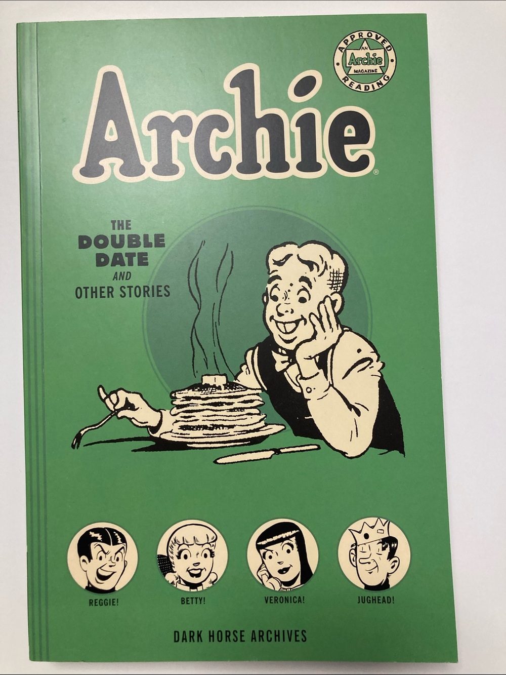 ARCHIE COMICS-- VINTAGE COMICS REPRINT BOOKS - Picture 4 of 5